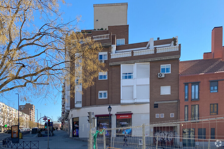 Calle San Cipriano, 44, Madrid, Madrid for rent - Building Photo - Image 3 of 3