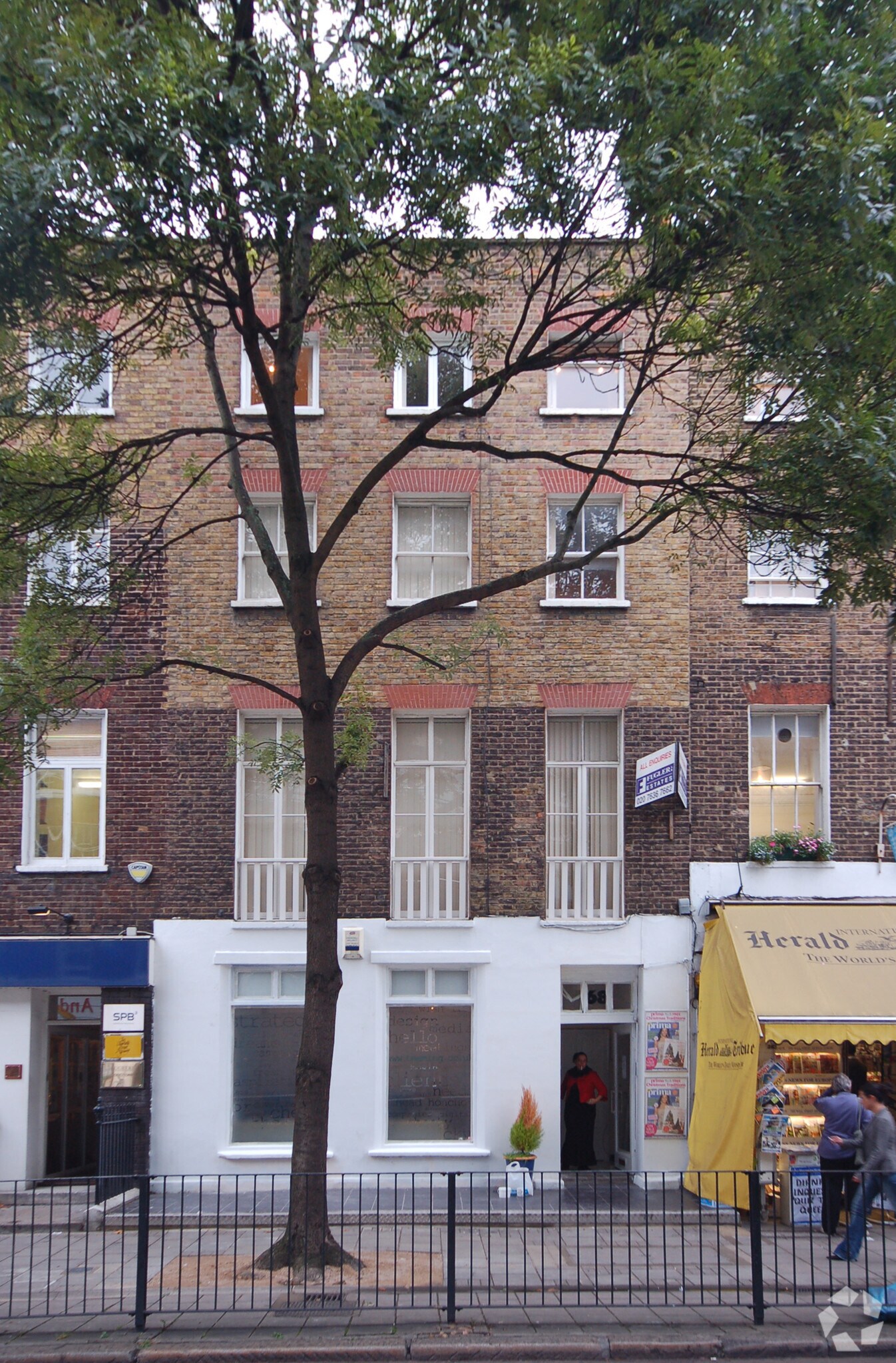 68 Charlotte St, London for sale Primary Photo- Image 1 of 1