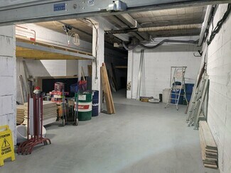 More details for 173 Chemin De Sainte Marthe, Marseille - Light Industrial to Rent