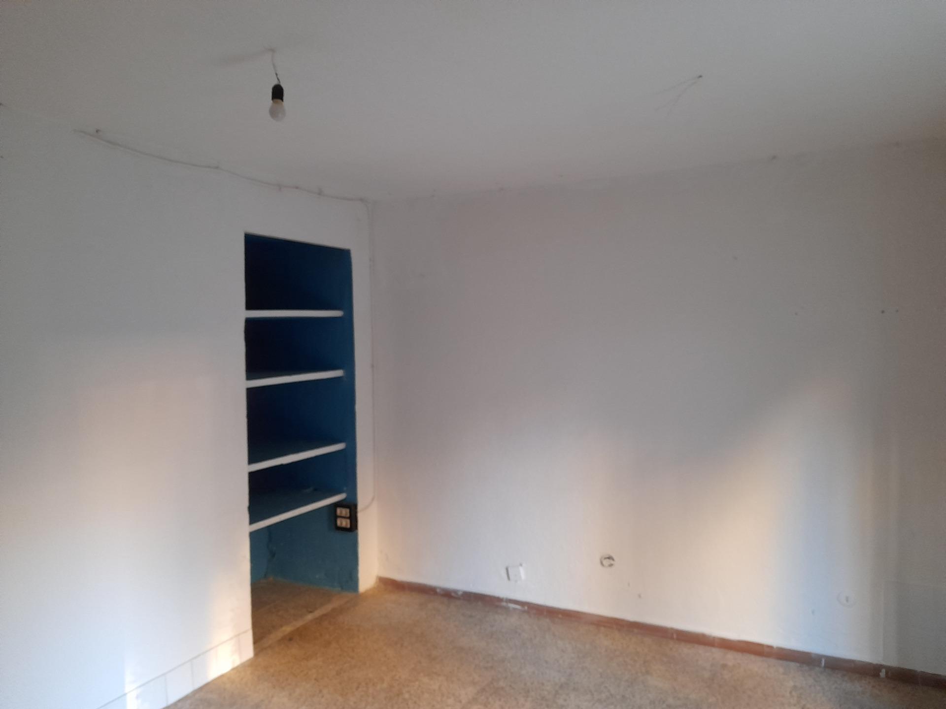 Retail in Cáceres to rent Building Photo- Image 1 of 8