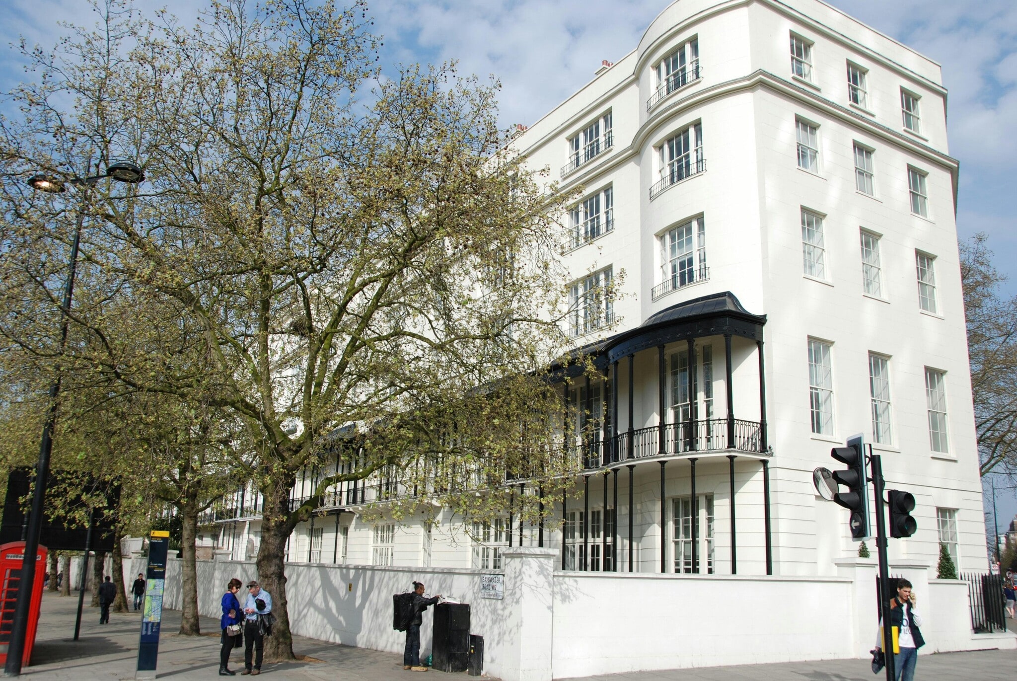 1-4 Connaught Pl, London to rent Building Photo- Image 1 of 3