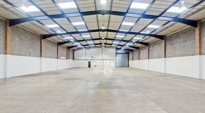 Southend Rd, Woodford Green to rent Interior Photo- Image 2 of 3