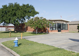 12614 Highway 3, Webster, TX for sale Primary Photo- Image 1 of 1