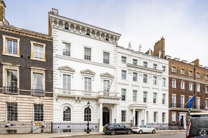 11-12 St James's Sq, London for rent - Building Photo - Image 3 of 5