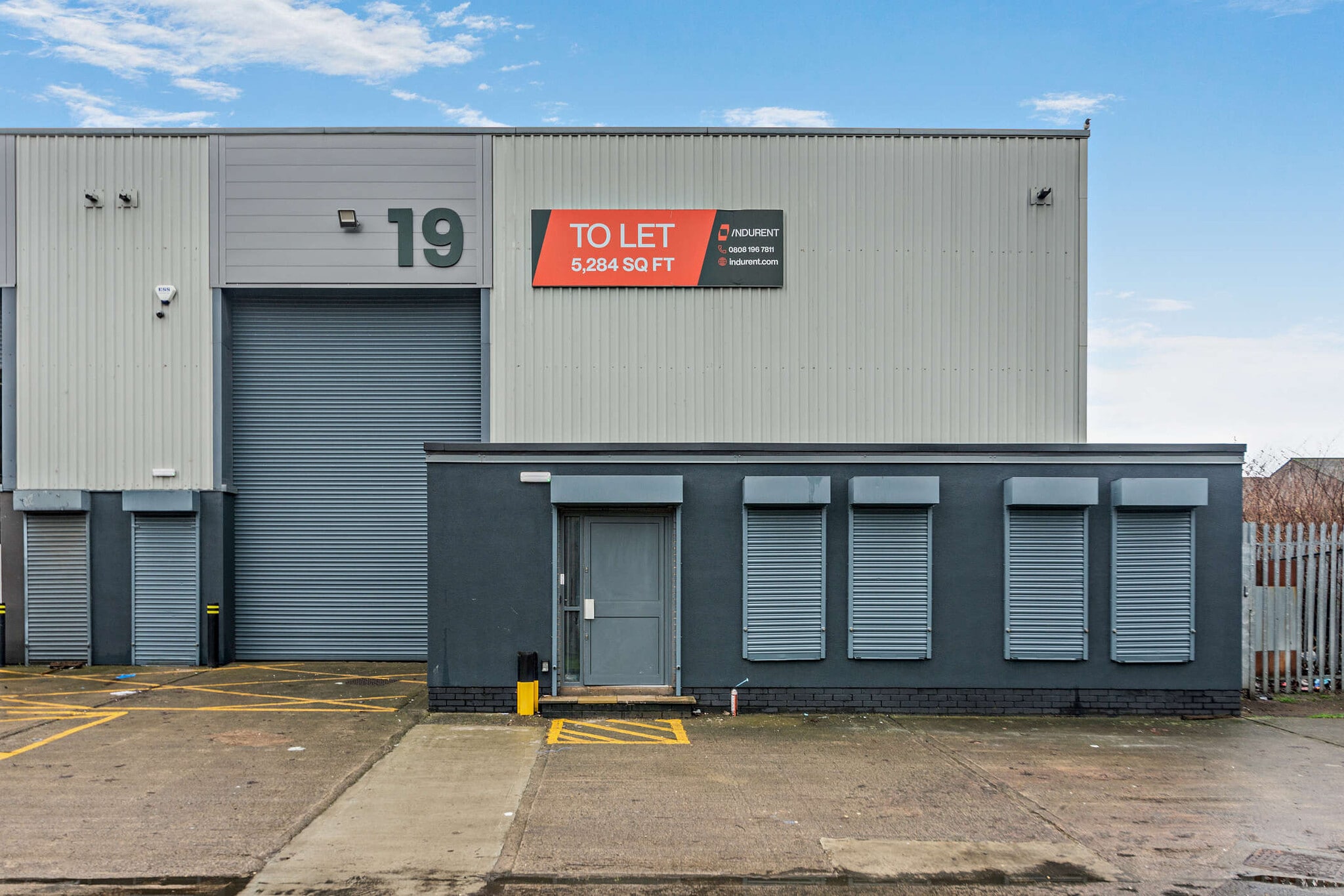 9-19 Lenton Dr, Leeds to rent Interior Photo- Image 1 of 4