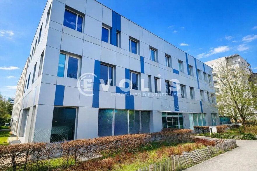 11 Boulevard Archimède, Champs-sur-Marne to rent - Primary Photo - Image 1 of 10