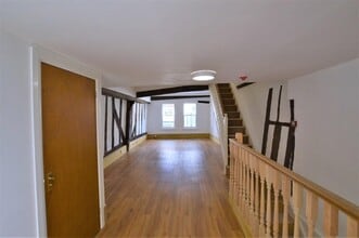 18-20 Baddow Rd, Chelmsford to rent Interior Photo- Image 2 of 2