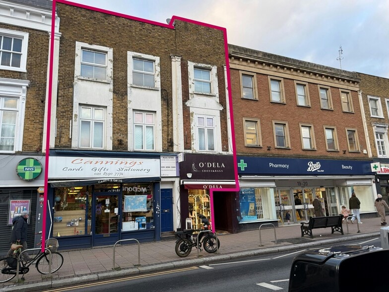 21 Victoria Rd, Surbiton for sale - Building Photo - Image 2 of 8