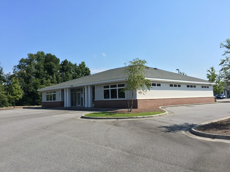 7876 Hwy 117 S, Rocky Point, NC for sale - Building Photo - Image 1 of 1