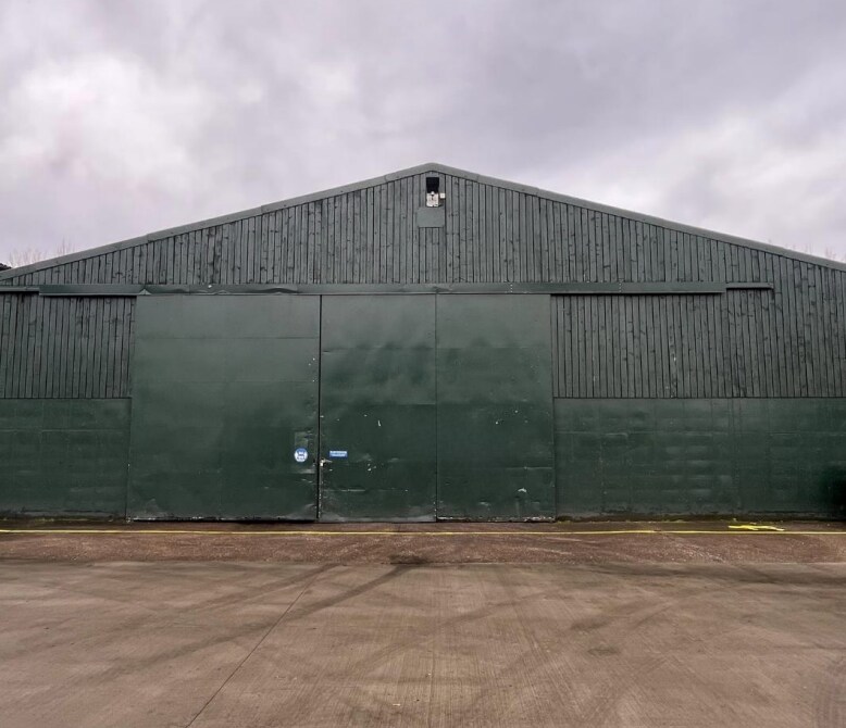 Blakenhill Park, Burton On Trent to rent Interior Photo- Image 1 of 1