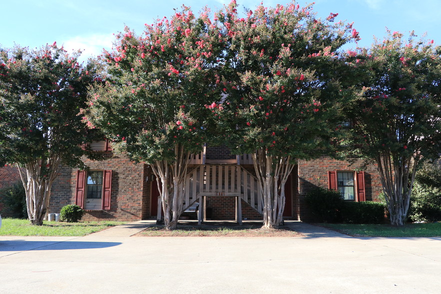 1816 Glenn St SW, Decatur, AL for sale - Other - Image 1 of 4