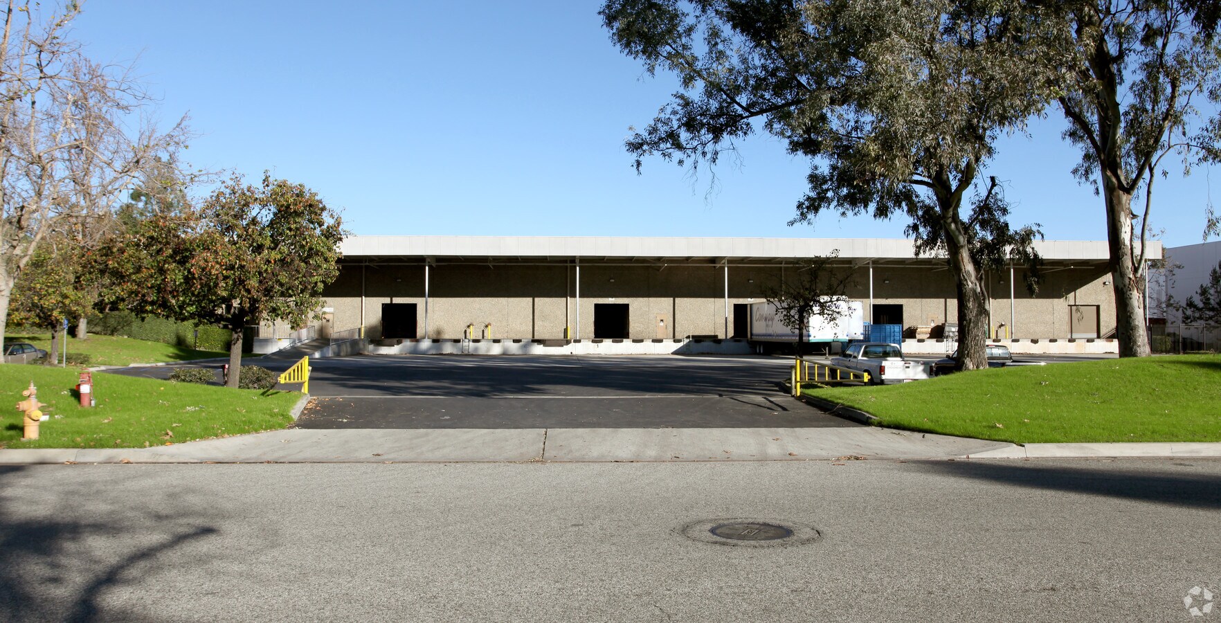 16300 Shoemaker Ave, Cerritos 90703