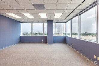 2400 E Commercial Blvd, Fort Lauderdale, FL for rent Interior Photo- Image 2 of 6