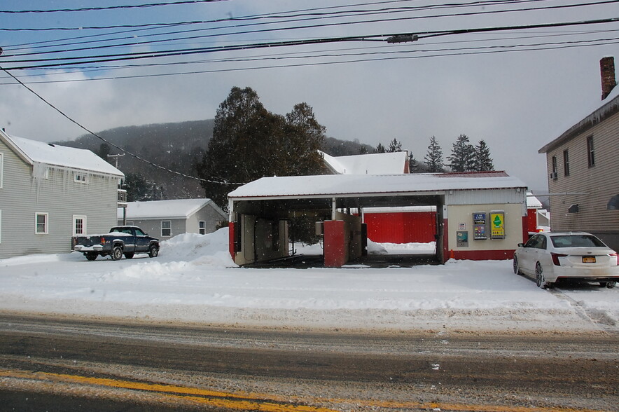 205 S Main St, Sheffield, PA for sale - Primary Photo - Image 1 of 1