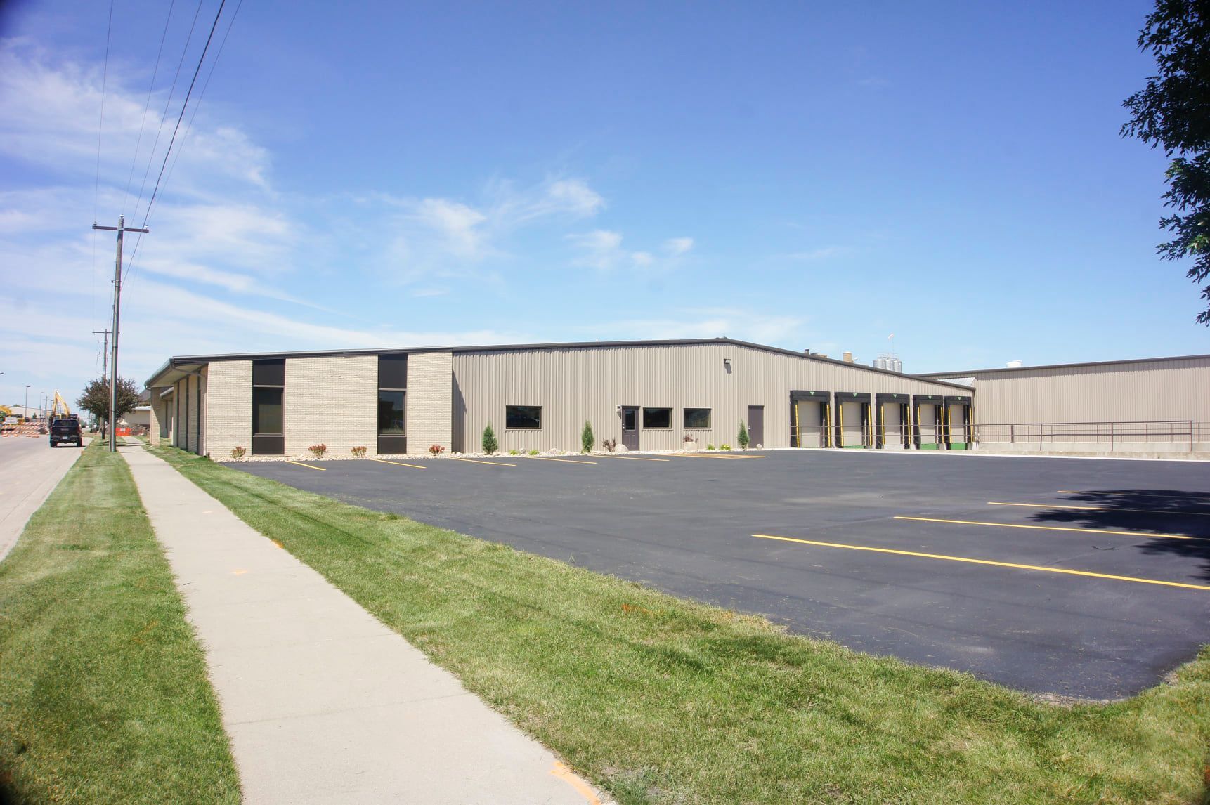 2001 1st Ave N, Fargo, ND for rent Building Photo- Image 1 of 9