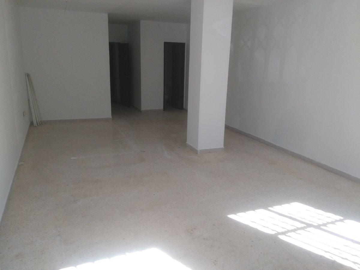 Retail in Cáceres to rent Building Photo- Image 1 of 8