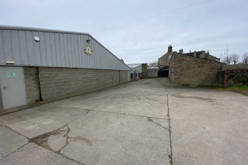 Crag Ln, Harrogate to rent Primary Photo- Image 1 of 3