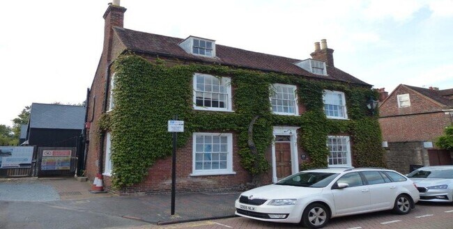 More details for 116 High St, West Malling - Health Care for Sale