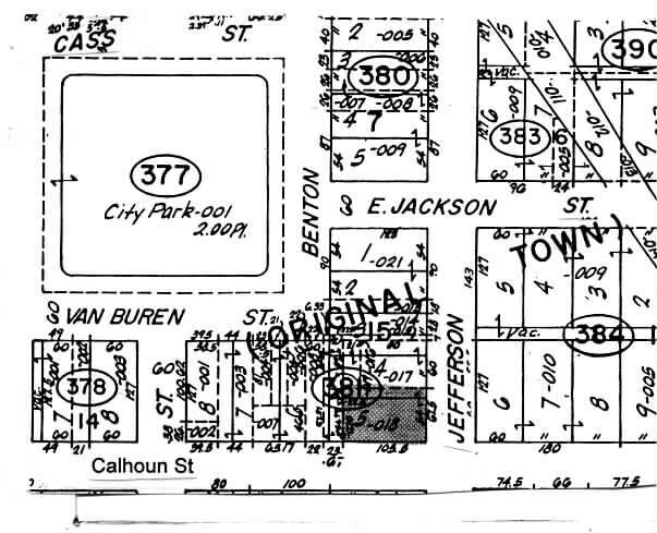 129 E Calhoun St, Woodstock, IL for rent - Building Photo - Image 2 of 2