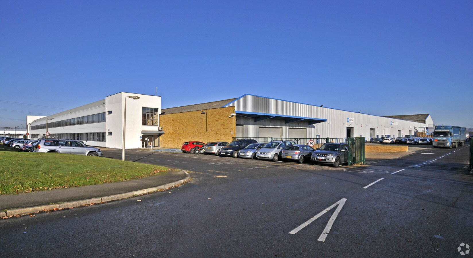 166 Fareham Rd, Gosport, PO13 0FW Industrial for Lease UK