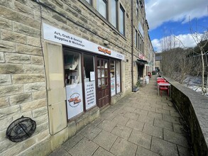 Valley Rd, Hebden Bridge for rent Building Photo- Image 2 of 6