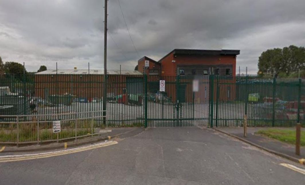 298 Langley Rd S, Salford for sale Building Photo- Image 1 of 1