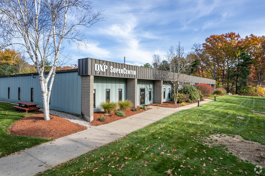 103-105 South St, Hopkinton, MA for rent - Primary Photo - Image 1 of 5