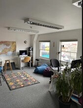 45-47 Stokes, Bristol to rent Interior Photo- Image 2 of 2