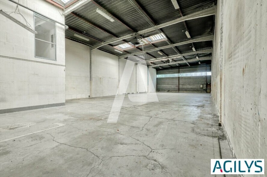 85 Avenue De Neuilly, Fontenay-sous-Bois to rent - Interior Photo - Image 1 of 10