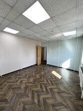 53 Sandgate St, London to rent Interior Photo- Image 1 of 1