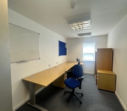 3 Lorne Park Rd, Bournemouth to rent Interior Photo- Image 2 of 3
