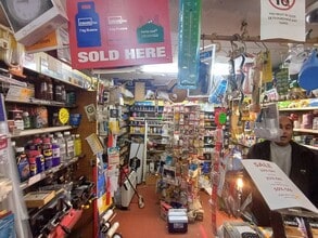 75 High St, Milton Keynes to rent Interior Photo- Image 2 of 12