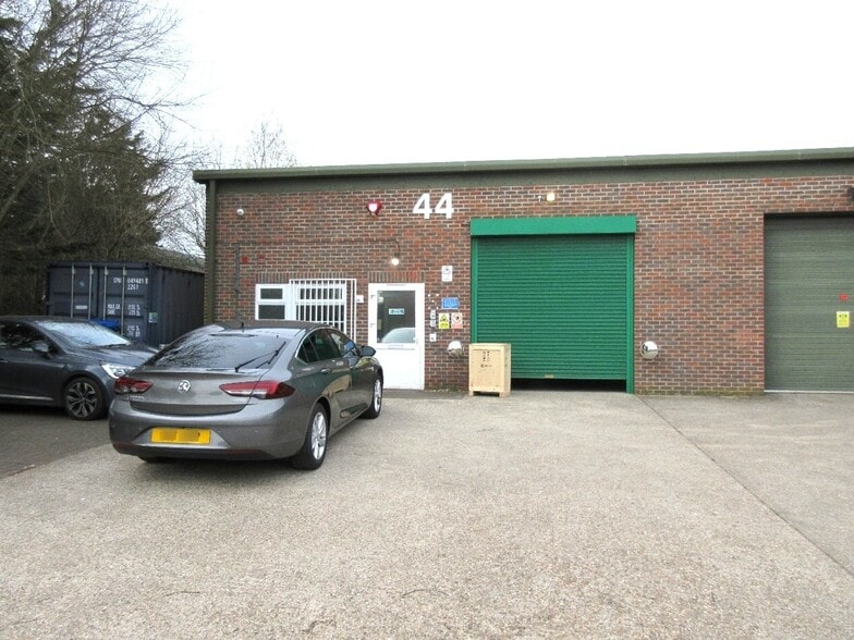 44 Bolney Gran, Bolney for sale - Building Photo - Image 1 of 3
