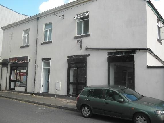 12 Albert St, Blackburn for sale Primary Photo- Image 1 of 1