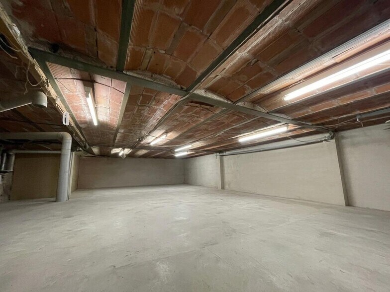 Carrer de Magí Colet, 130, Sabadell, Barcelona for sale - Interior Photo - Image 3 of 4