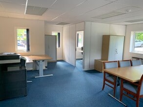 Westwood Way, Coventry to rent Interior Photo- Image 2 of 5