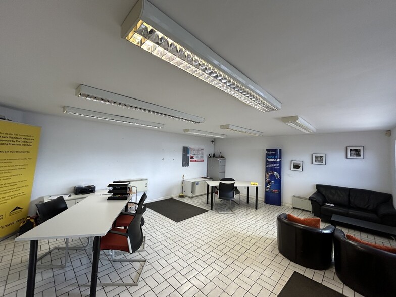 Bristol Rd, Falfield to rent - Interior Photo - Image 3 of 3