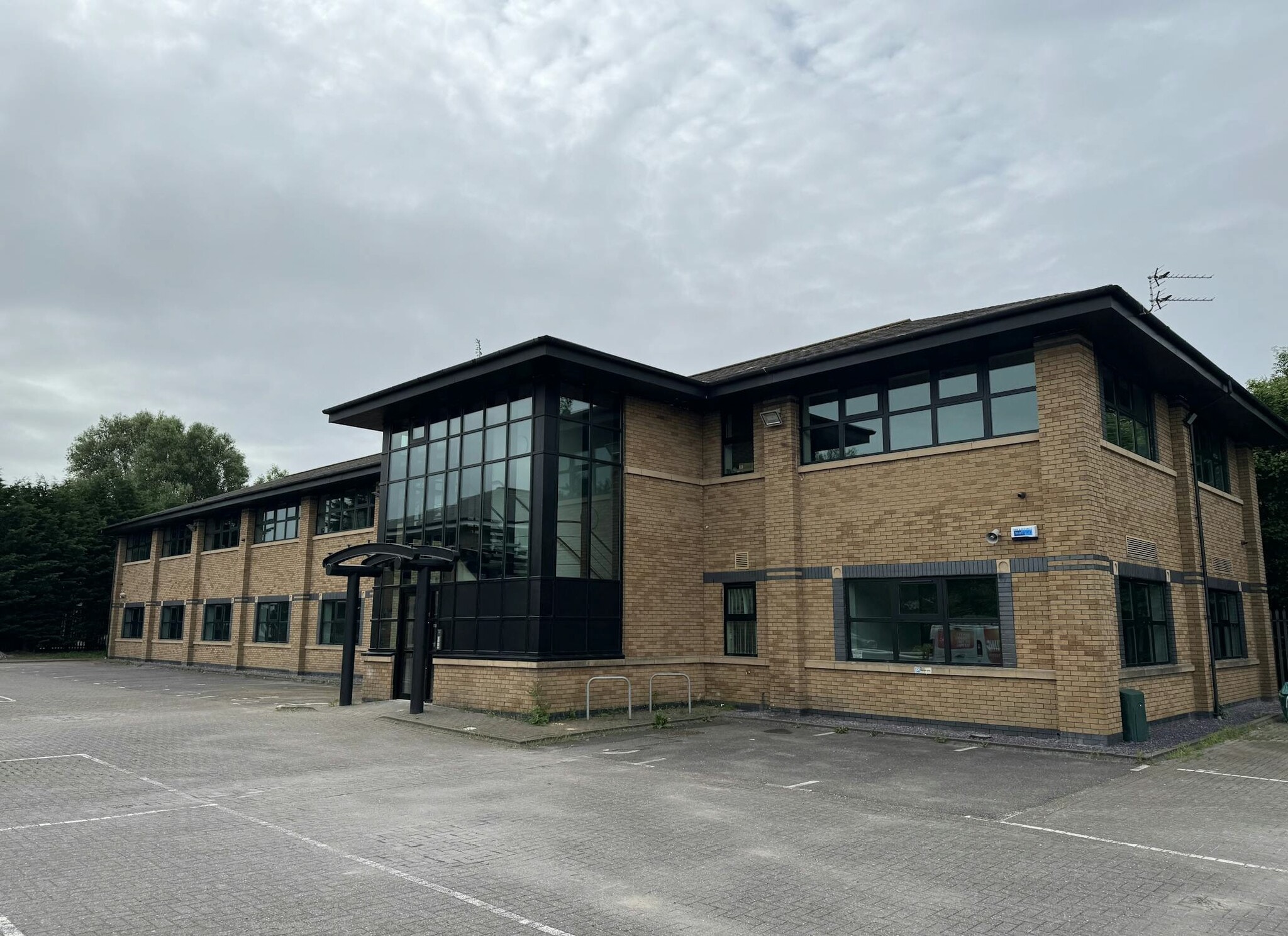 6-7 Beck Ct, Cardiff to rent Building Photo- Image 1 of 4