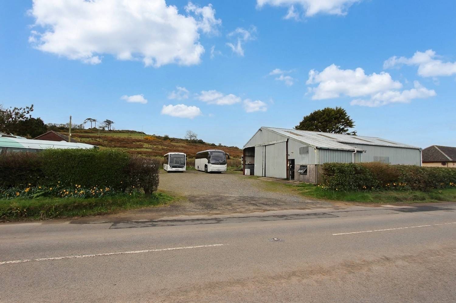 McCulloch Coaches, Stoneykirk, Stranraer for sale Primary Photo- Image 1 of 7