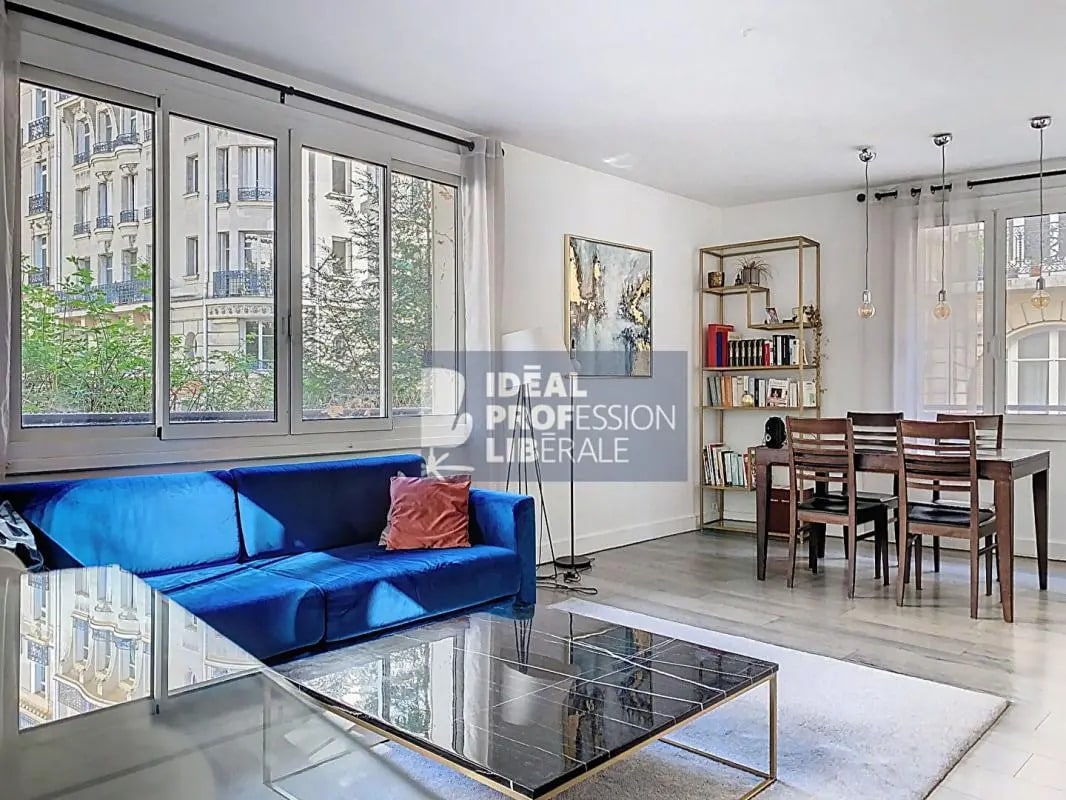 Build-to-Rent in Paris for sale Interior Photo- Image 1 of 9