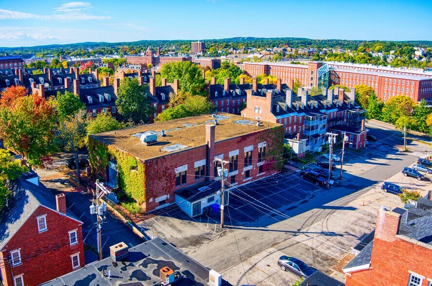 99 Middle St, Manchester, NH for rent - Building Photo - Image 1 of 76