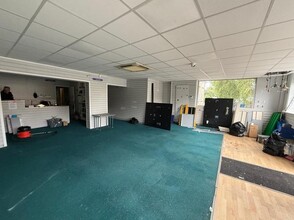 52-54 Hullbridge Rd, South Woodham Ferrers for rent Interior Photo- Image 2 of 2