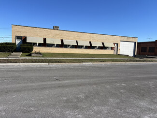 More details for 165 Bond St, Elk Grove Village, IL - Industrial for Sale