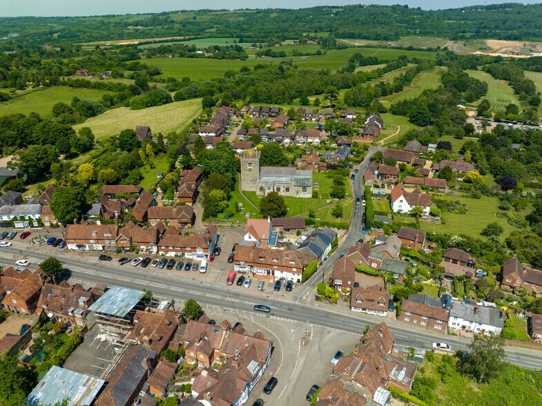 1 Outwood Ln, Bletchingley for sale - Aerial - Image 3 of 5