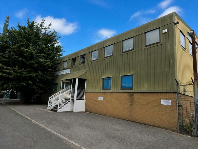 Somers Rd, Southsea for sale - Building Photo - Image 2 of 10