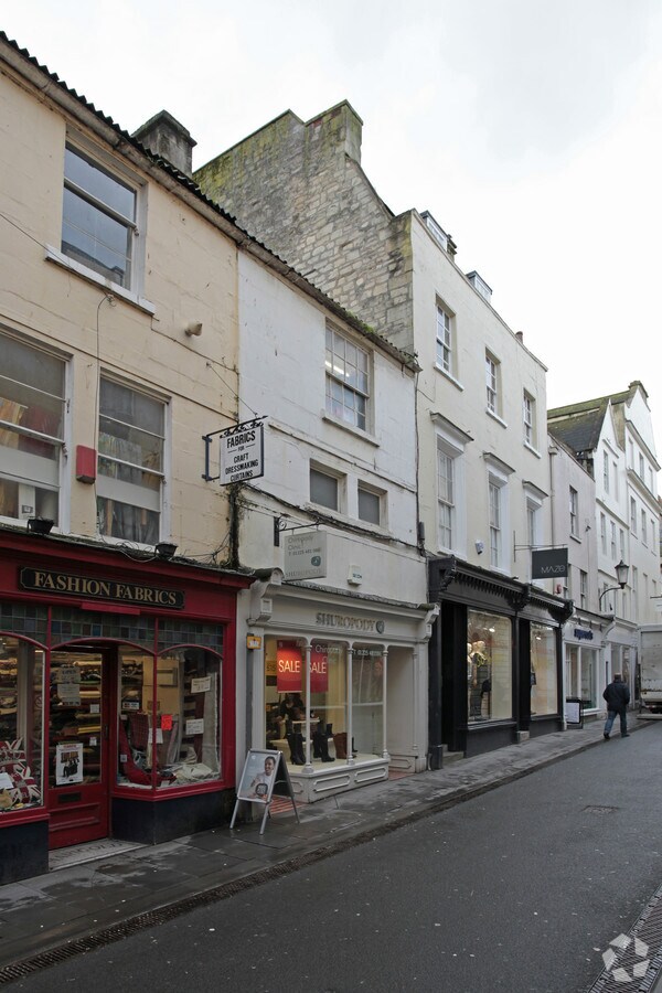 18 Green St, Bath, BA1 2JZ UK