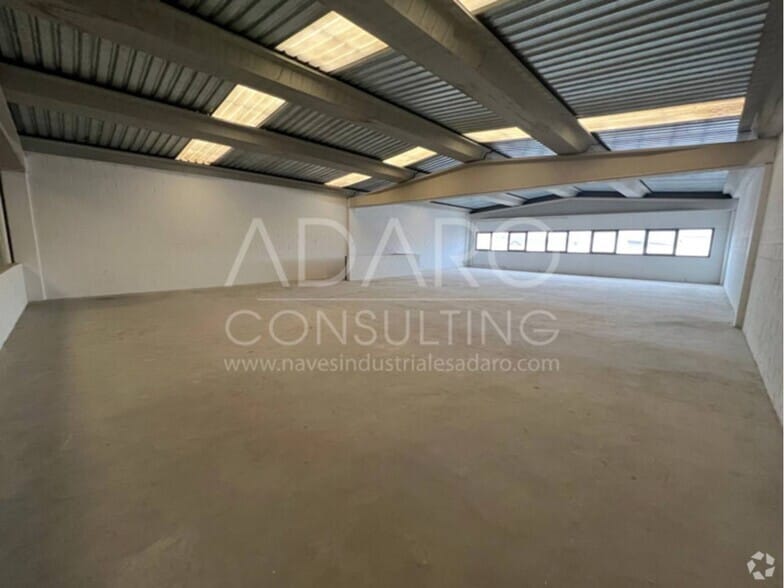 Industrial in Torrejón de Ardoz, Madrid for sale - Building Photo - Image 3 of 4