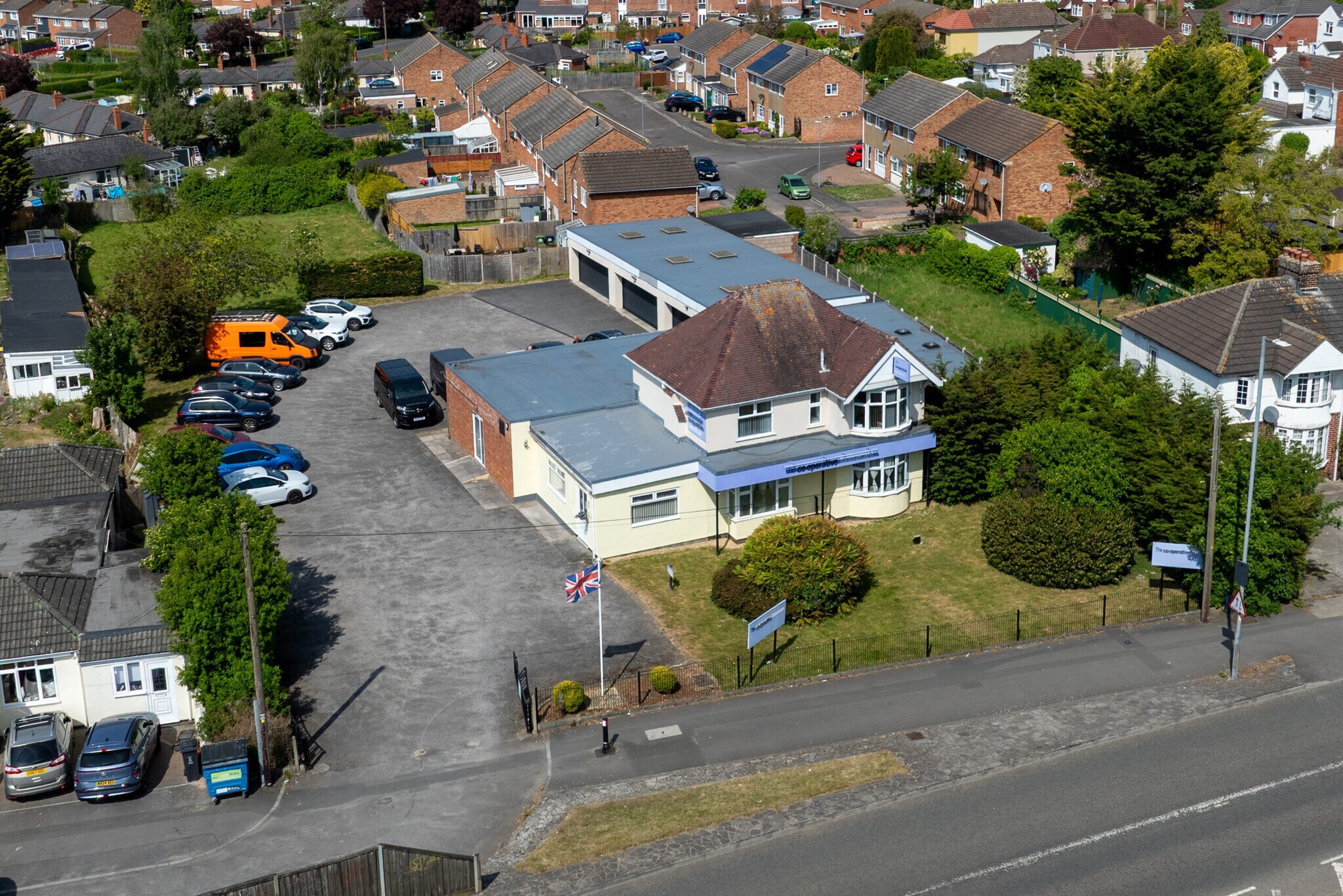 439 Cricklade Rd, Swindon for sale Primary Photo- Image 1 of 1