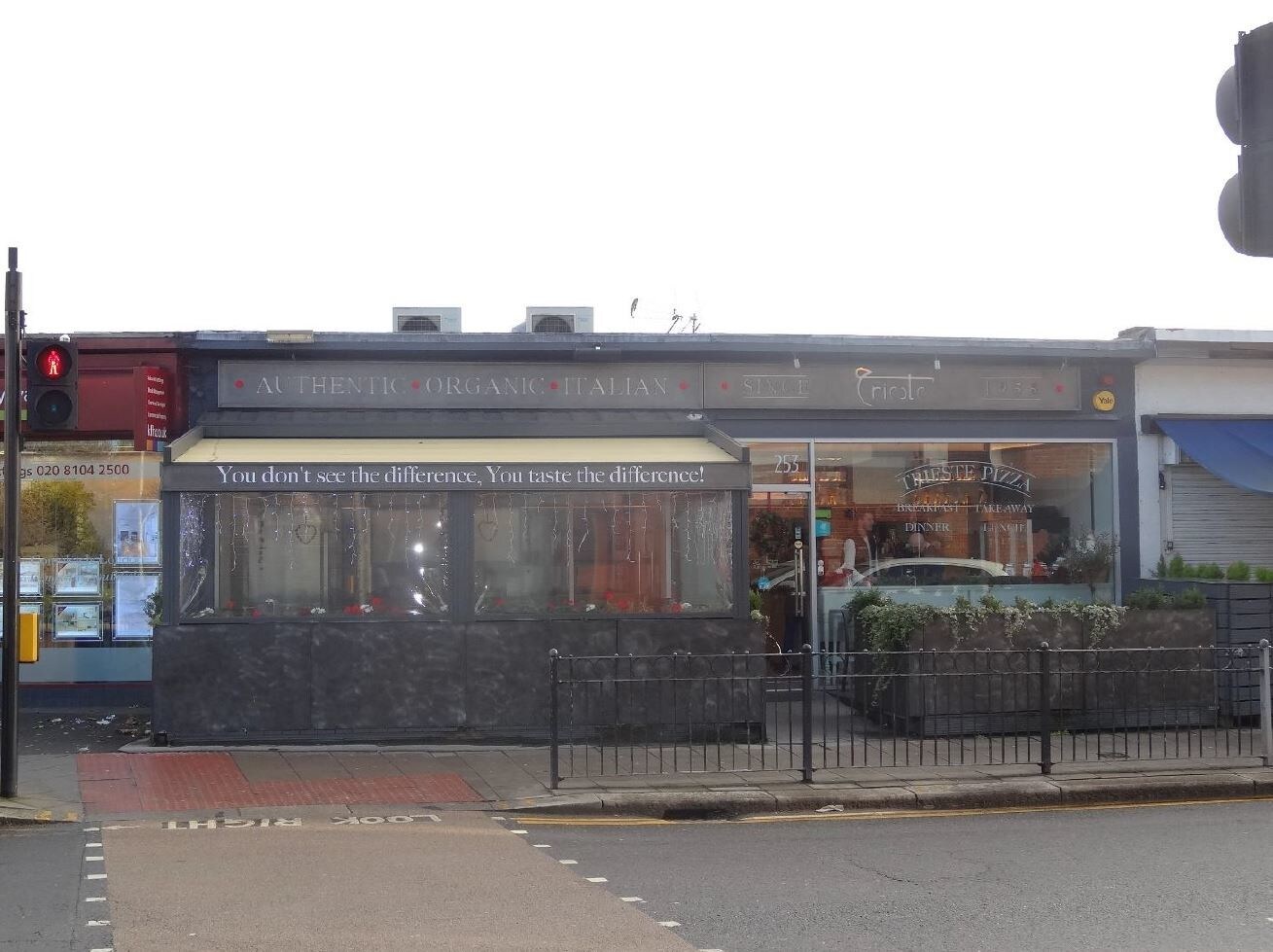 253 Wimbledon Park Rd, London for sale Primary Photo- Image 1 of 1