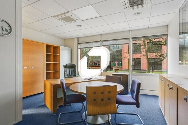 Office in Meudon to rent - Building Photo - Image 3 of 23